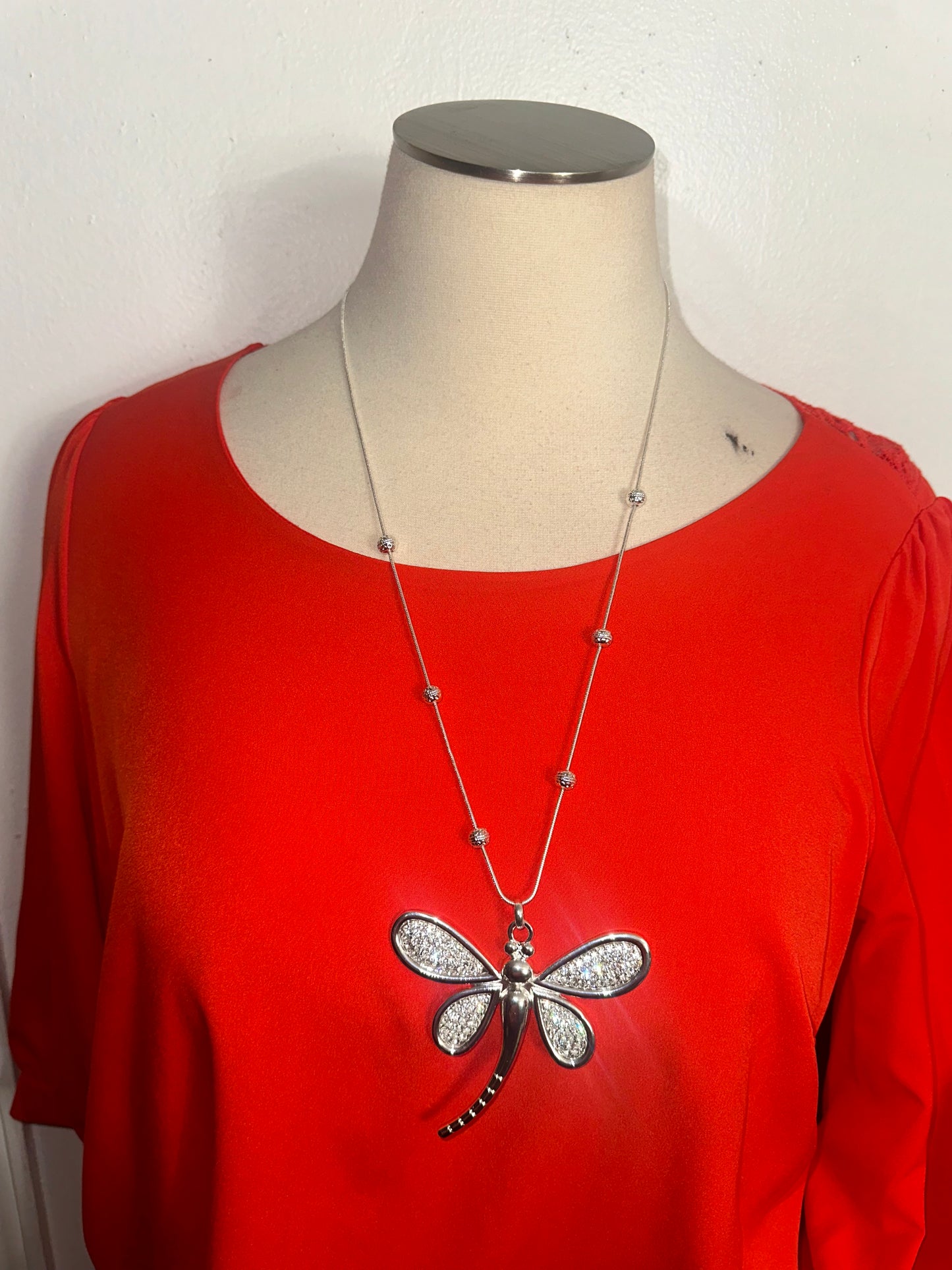 Dragon a smile necklace